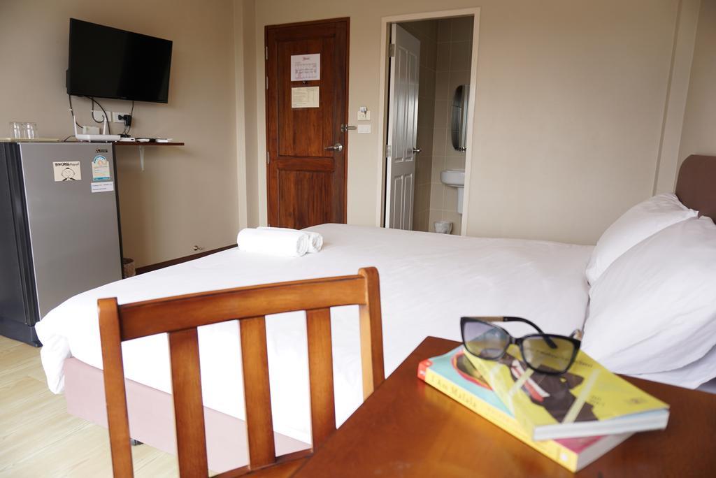 Chompu Nakarin Apartment Trang Dış mekan fotoğraf
